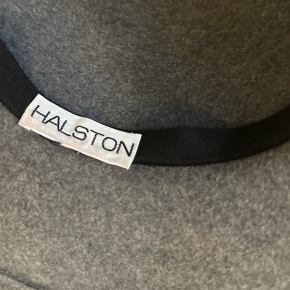 Vintage Halston Wool Feather Hat main image 4